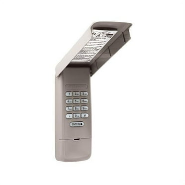 LiftMaster 878MAX, 315 MHz/390 MHz 13 Buttons Universal Remote, Black