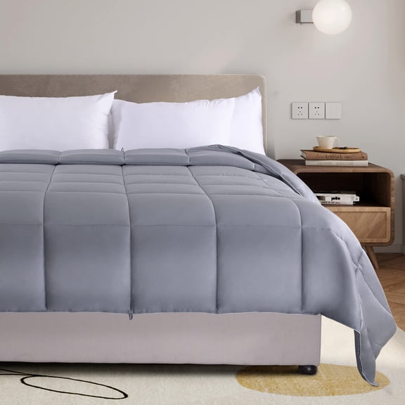 Light Grey Full / Queen (90"x90") Viscose Bedding Comforter