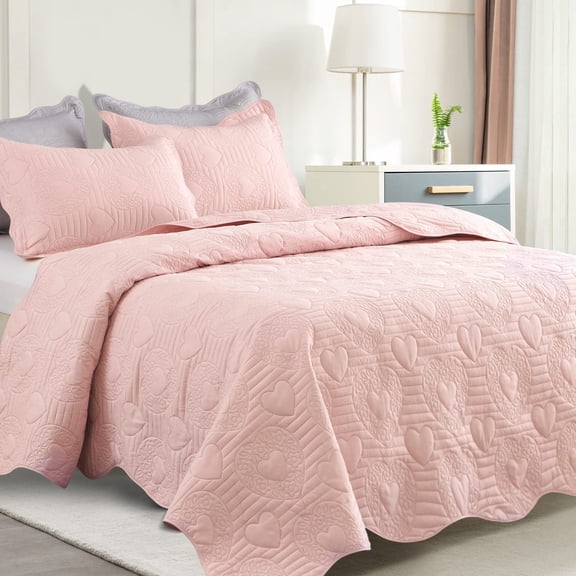 Light Pink Heart Pattern Reversible Microfiber Bedspread Quilt Set, Full/Queen