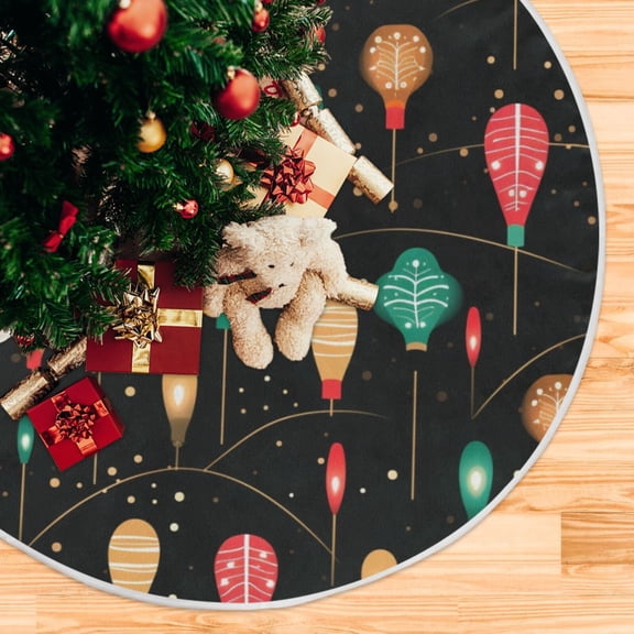 Light Post Christmas Lamp Christmas Tree Skirt 48 Inch Winter Xmas Tree Mat for Home Party Holiday Decorations