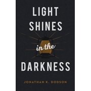 Light Shines in the Darkness 25-Pack, Paperback
