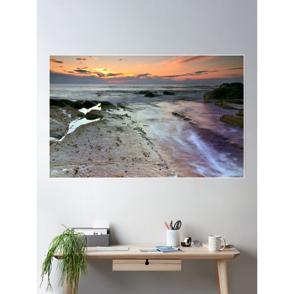 Light Track Poster Wall Art, Modern Wall Decor For Living Room Bedroom, 8x12 UNFRAMED