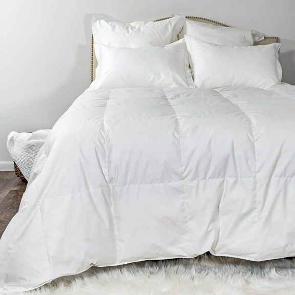 AmeriDown Light Warmth Elite Down Comforter, White, King Size