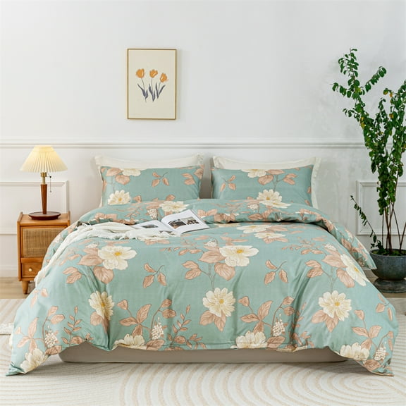 Light green floral three-piece bedding set, including bed sheet and double pillowcase, skin-friendly and breathable material