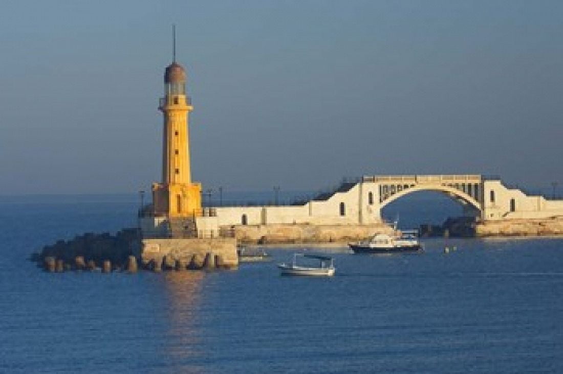 Lighthouse Alexandria Mediterranean Sea Egypt Canvas Art - Darrell Gulin DanitaDelimont (35 x 23)