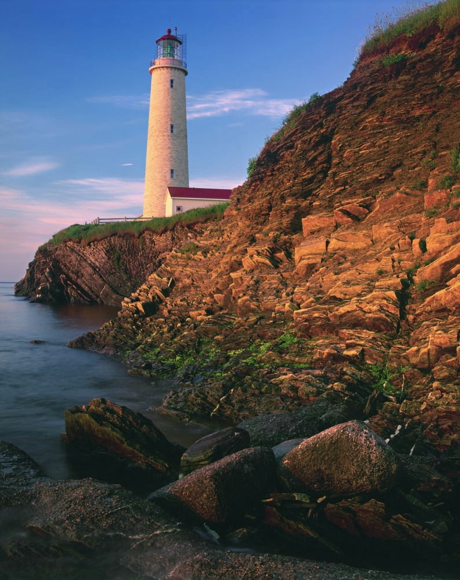 Lighthouse Gaspesie Region Cap-Des-Rosiers Quebec Canvas Art - Yves Marcoux Design Pics (13 x 17)