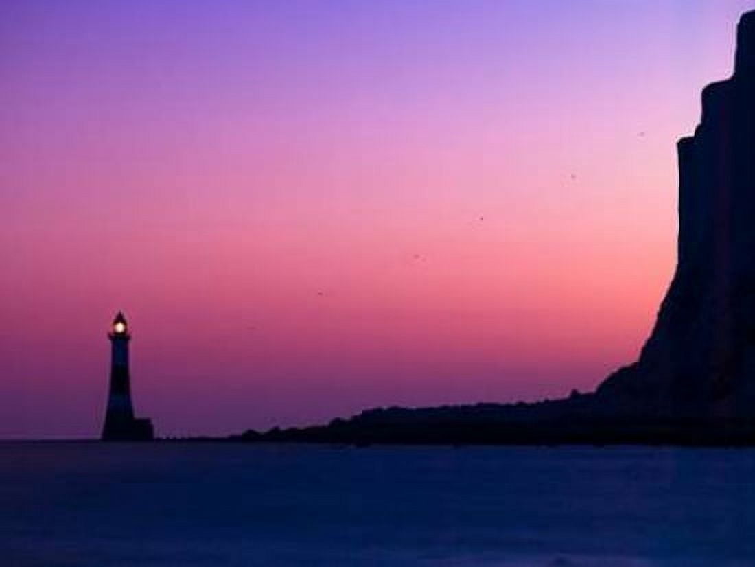 Lighthouse at dusk Beachy Head UK Canvas Art - Assaf Frank (18 x 24)