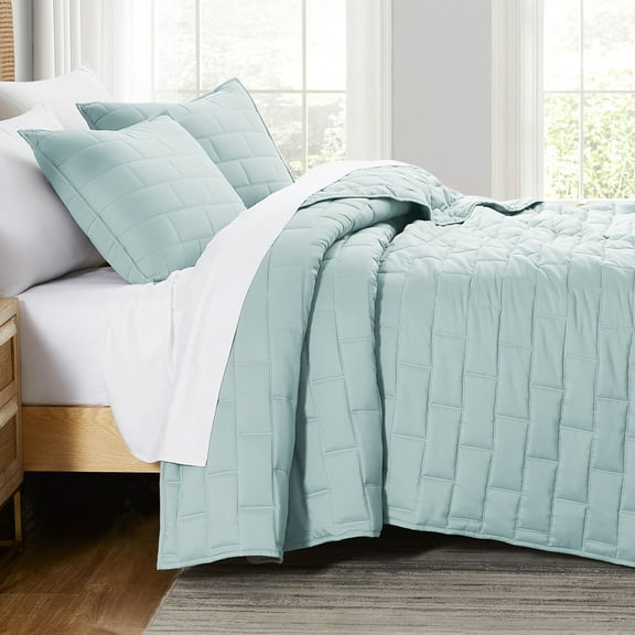 Lightweight Brickyard Embroidered 3-piece Brickyard Quilt Set by Southshore Fine Linens