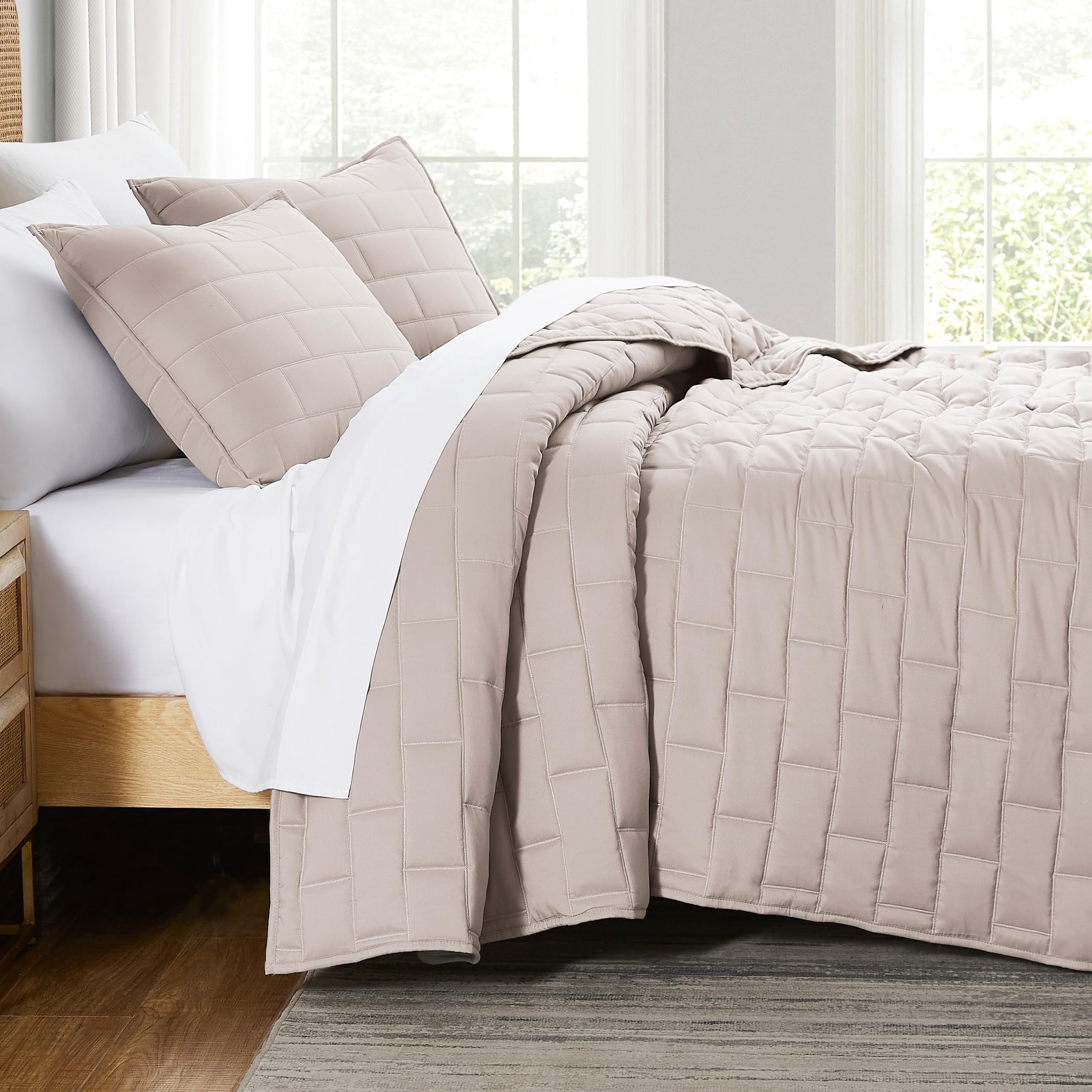 Lightweight Brickyard Embroidered 3-piece Brickyard Quilt Set by Southshore Fine Linens