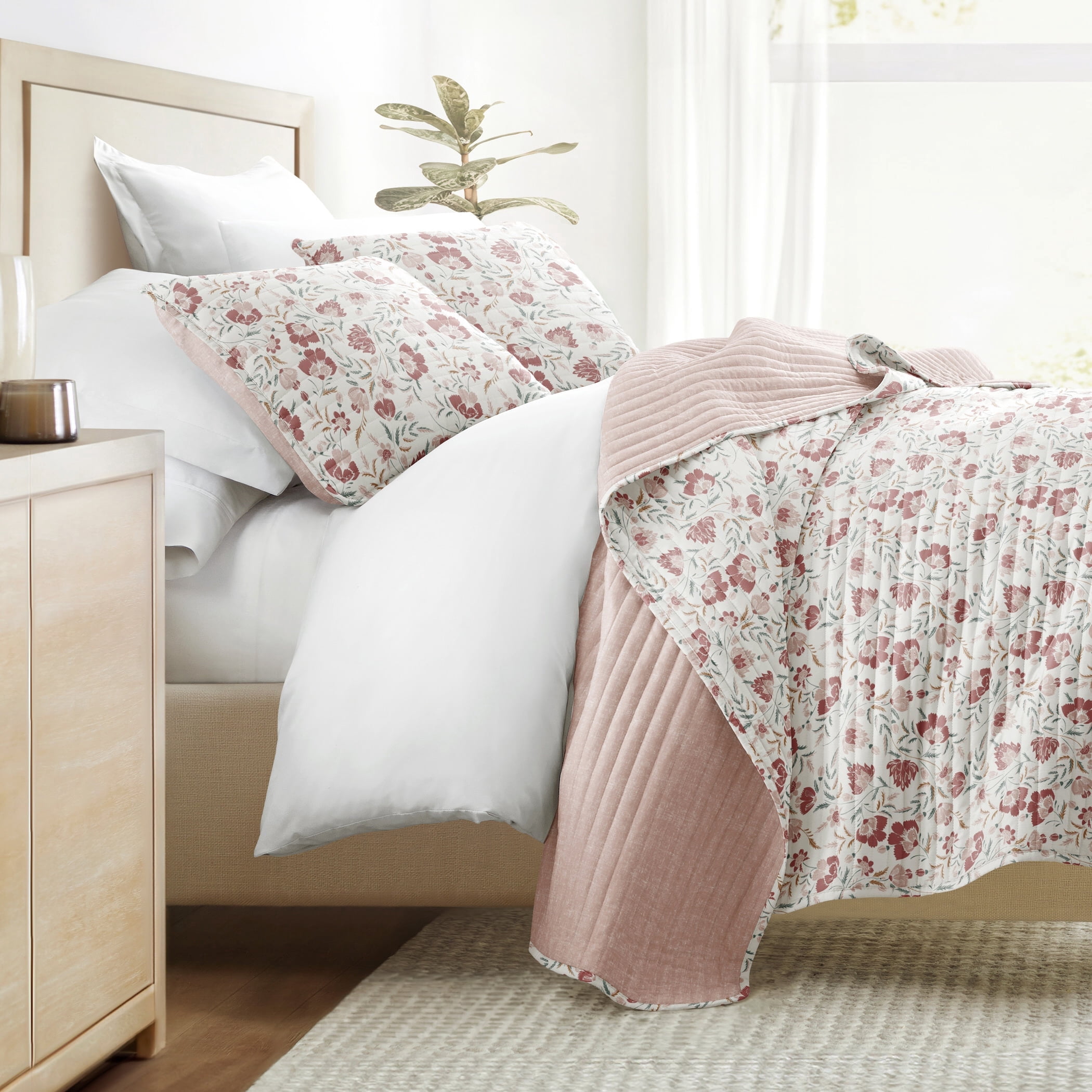 Lightweight Quilt Sets - Wrinkle Free - Coverlet French Jacobean Floral Rose by Comfort Canopy