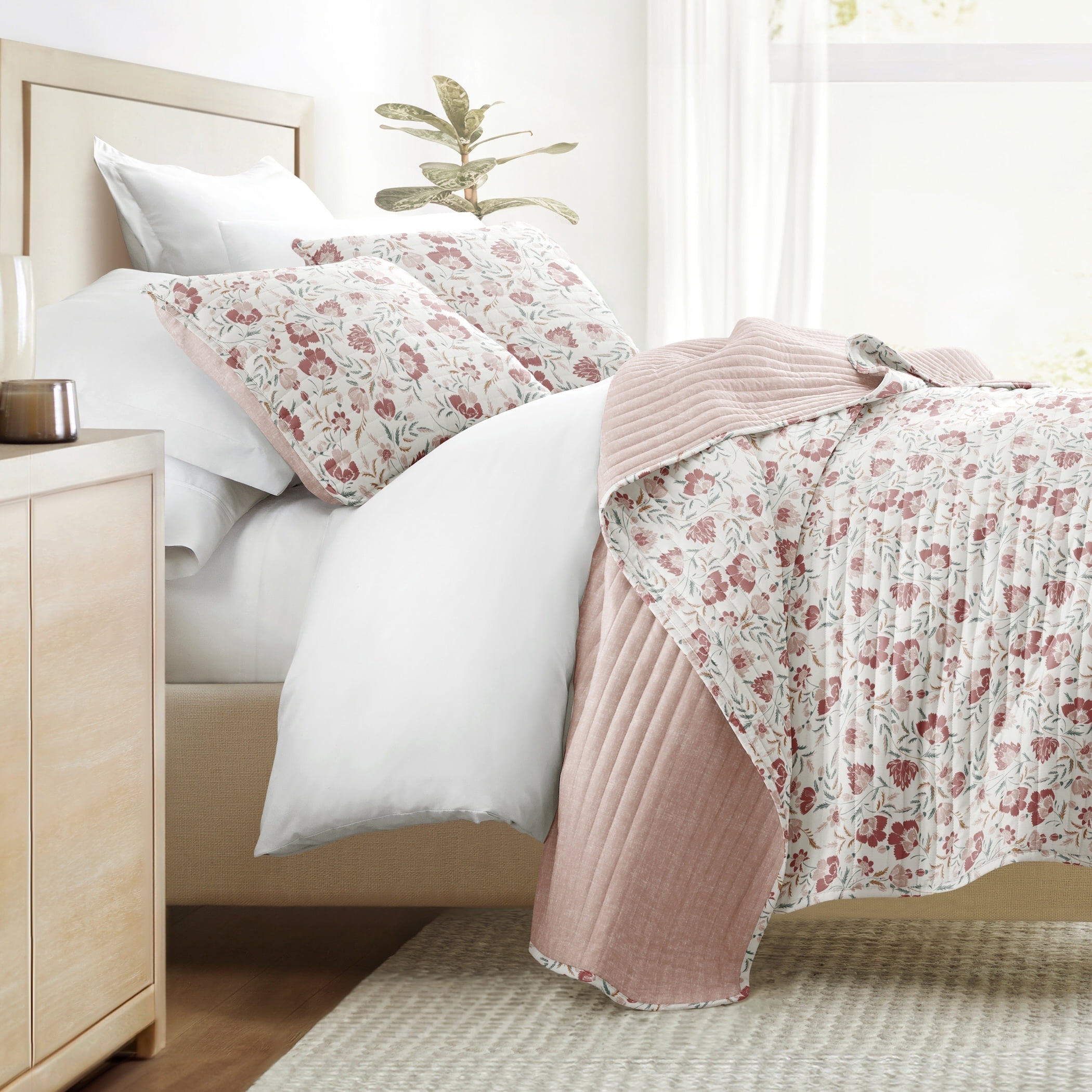 Lightweight Quilt Sets - Wrinkle Free - Coverlet French Jacobean Floral Rose by Comfort Canopy