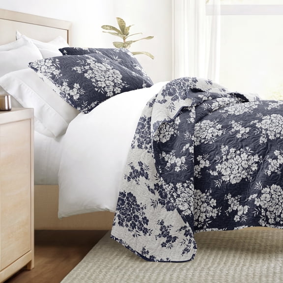 Lightweight Quilt Sets - Wrinkle Free - Coverlet Navy Blue Floral Patterns for Full/Queen Size Bedding by Comfort Canopy