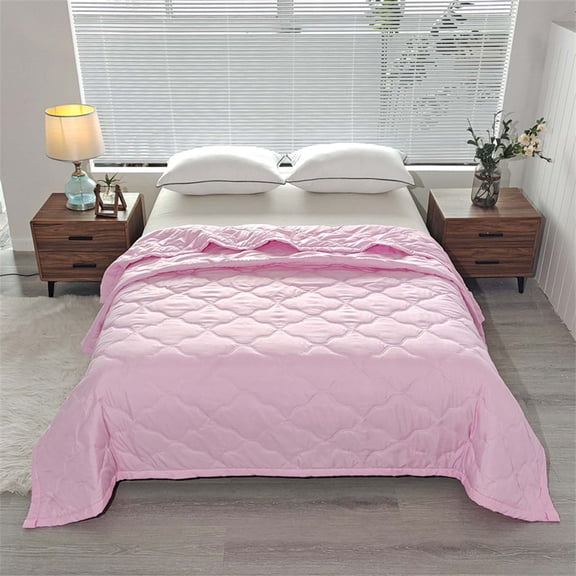 Lightweight Quilted Throw Blanket Soft Breathable All Season Coverlet for Couch Bed Sofa Cozy Decorative Lap Quilt with Stitched Pattern Machine Washable Home Bedding Accessory