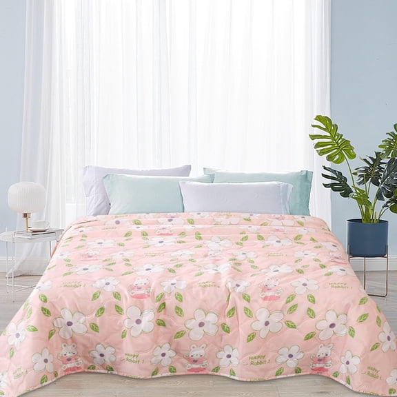 Lightweight Summer Quilt | Breathable Cooling Thin Blanket for Bed Sofa Travel | Soft Washable Comforter for Home & Outdoor Use | Portable Durable Design | Twin Full Queen Sizes
