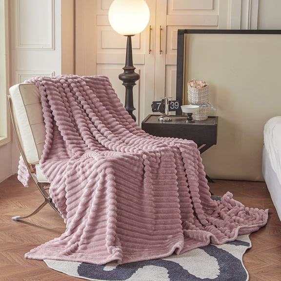Wool Blankets Lightweight for Summer Autumn Sofas Beds Travel All Seasons Cozy Breathable Soft, 100 cm×70 cm, Light Pink
