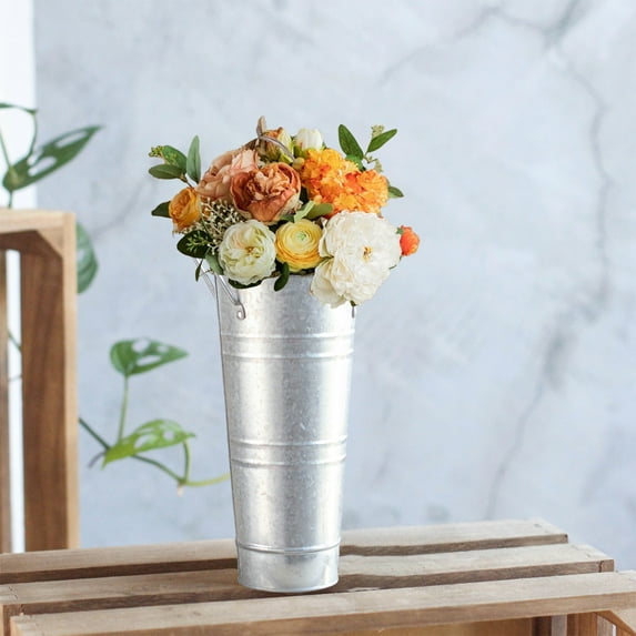 Lilgiuy 9 Inch Galvanized Metal Flower Vases, Retro Farmhouse French Style Flower Bucket Pots with Handle, Tall Galvanized Metal Vases for Wedding, Party, Home Decor, Silver