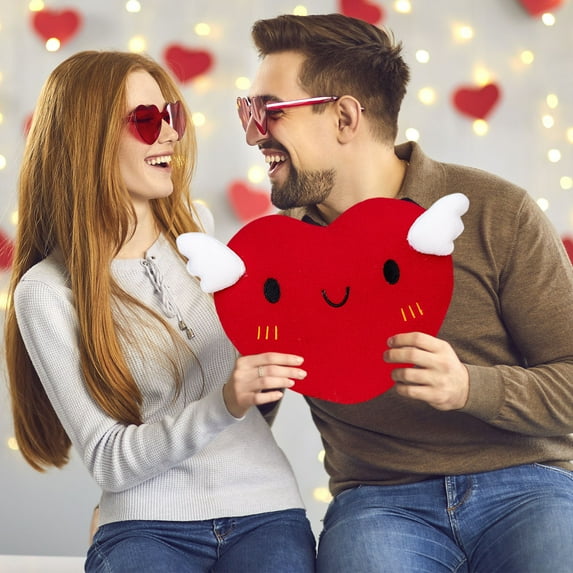 Lilgiuy Heart Shape Plush Pillow Heart Stuffed Plush Pillow 13.78 Inch Cute Heart Stuffed Cushion Toy Throw Pillow Gift for Valentine's Day Wedding Lovers Festival (Red)