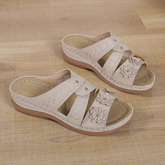 Lilgiuy Women's Wedge Sandals Comfortable Walking Sandals Slip on Slide Sandals Flower Hollow Out Summer Casual Sandals Playwear(Beige,4.5)