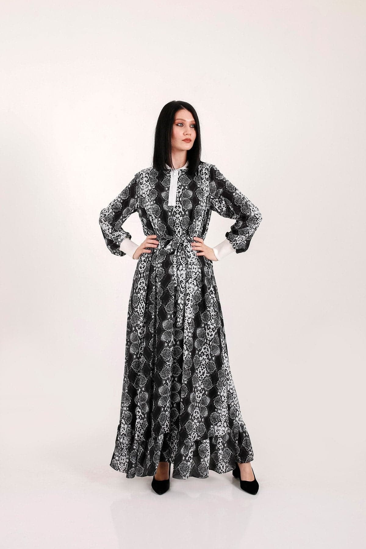 Liliana Long Maxi Dress with Long Sleeve and Elastic Guadeloupe | Ubuy