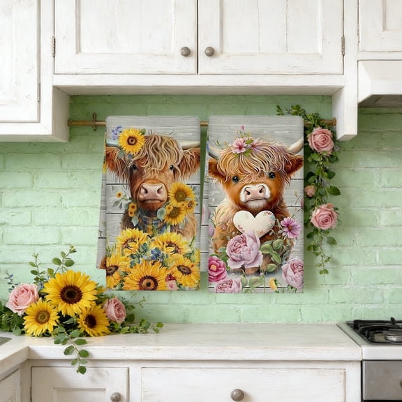 Lilixerw 2 Pcs Highland Cow Spring Kitchen Towels Absorbent Highland Cattle Dish Towels,24 x 16 Inch Highland Cow Gifts Hand Towel for Farmhouse Kitchen Bathroom Decor