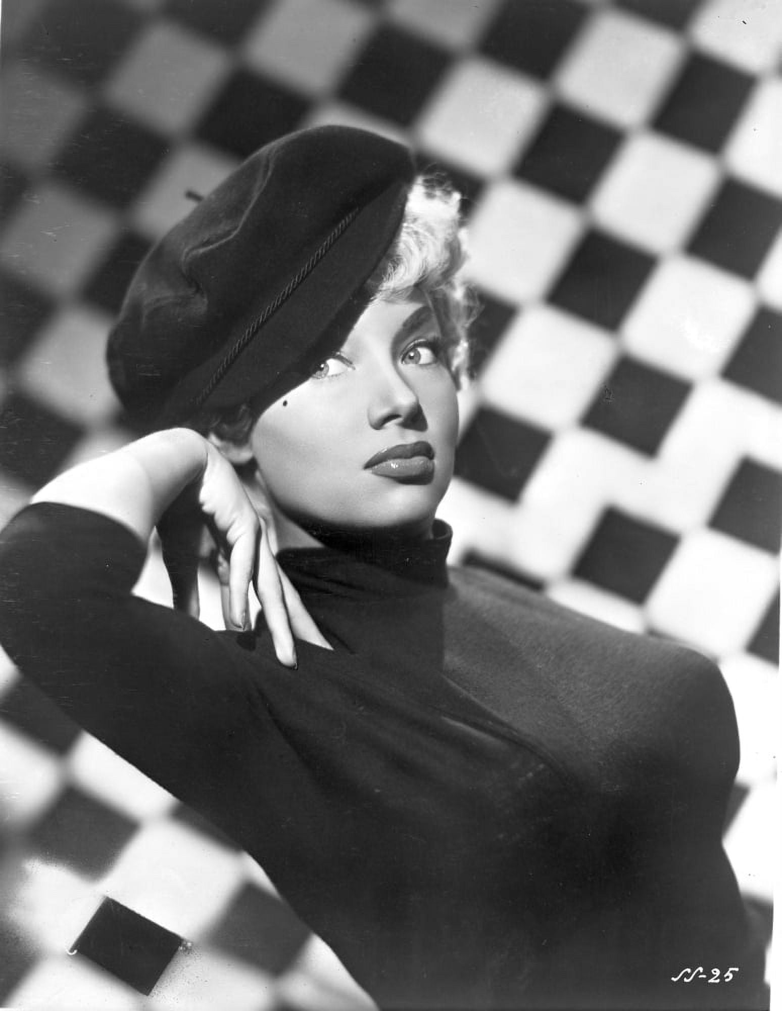 Lilly Christine Photo Print (24 x 30) - Walmart