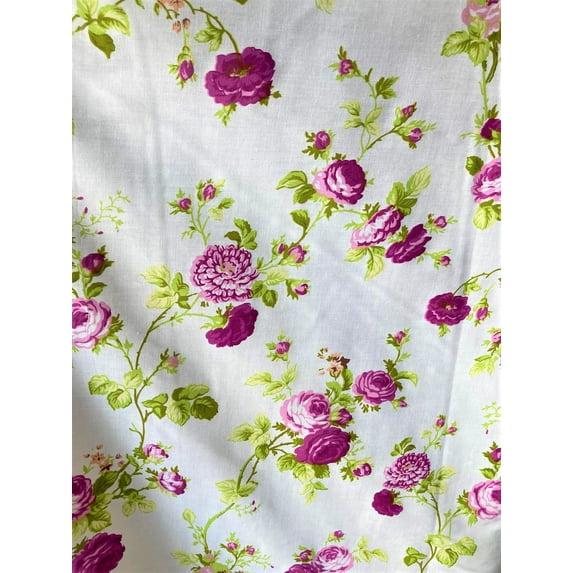 Lilly Craft Floral Magenta Roses on White Poly Cotton, 58"/60" Inches Wide – Sold By The Yard