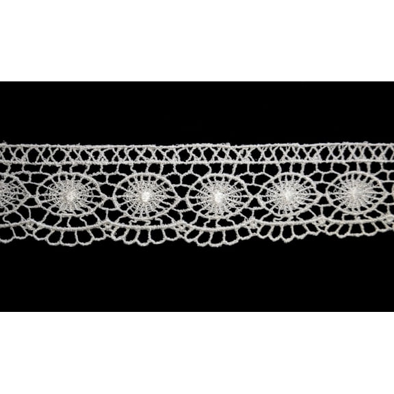 Lily 1.25" Ivory Floral Scalloped Edge Embroidery Venice Lace Trim By Yardage