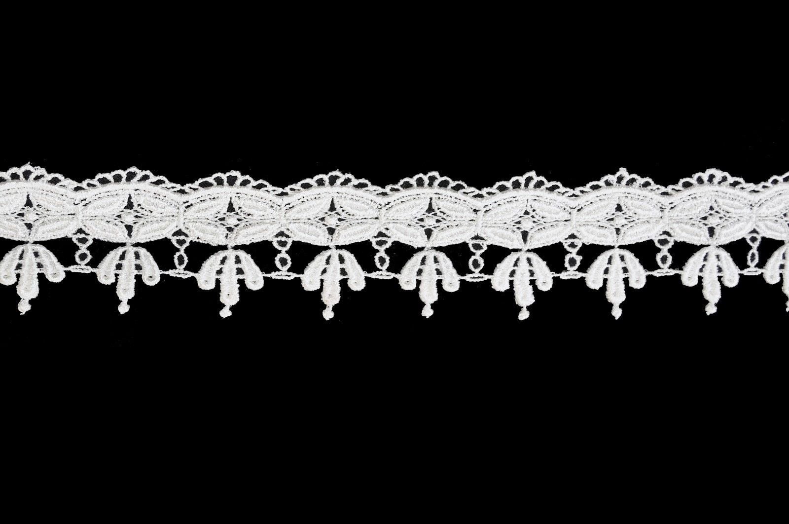 Lily 2 inches Ivory and White Rayon Venice Lace Scalloped Edge Crafts By Yardage