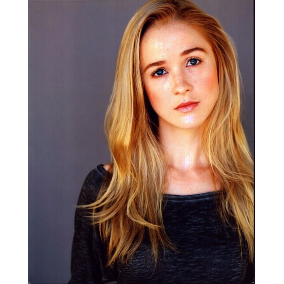 Lily Gibson Headshot In Gray Top Photo Print (16 x 20) - Item # MVM58624