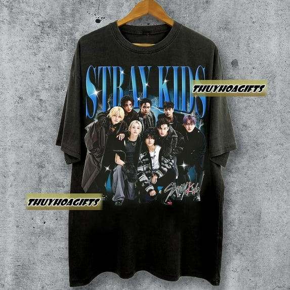 Limited Stray Kids Vintage 90s Bootleg T-Shirt, Stray Kids Tour 2025, Retro Music Tour Gifts For Man And Women Unisex Shirt,White color,size M