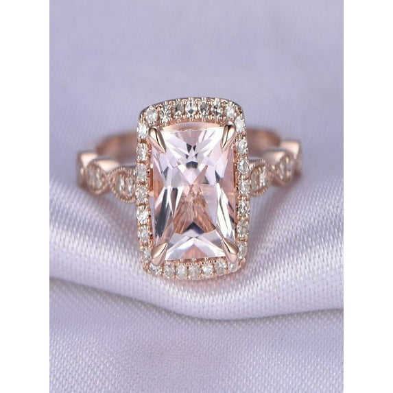 Limited Time Sale Antique Vintage Design 1.25 carat Morganite and Diamond Engagement Ring in 10k Rose Gold for Women