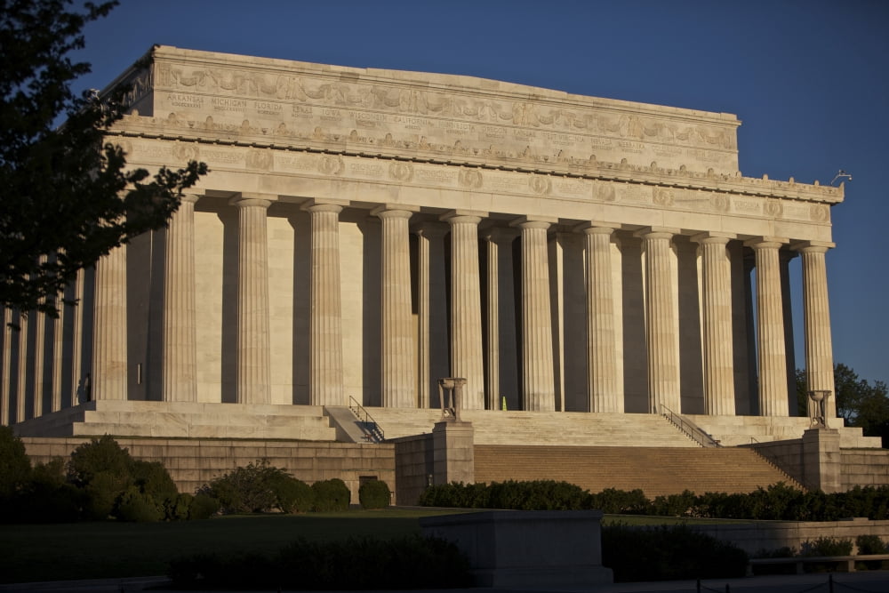 Lincoln Memorial Washington DC USA Canvas Art - Terry MooreStocktrek Images (35 x 23)