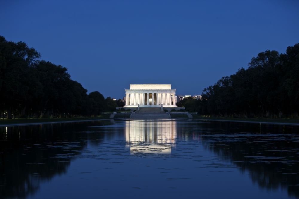 Lincoln Memorial reflection in pool Washington DC USA Canvas Art - Terry MooreStocktrek Images (18 x 12)