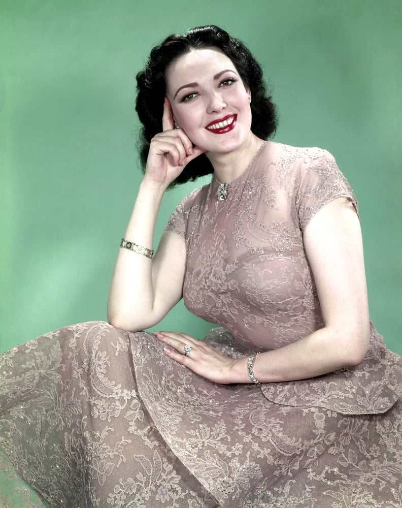 Linda Darnell Canvas Art - (16 x 20)