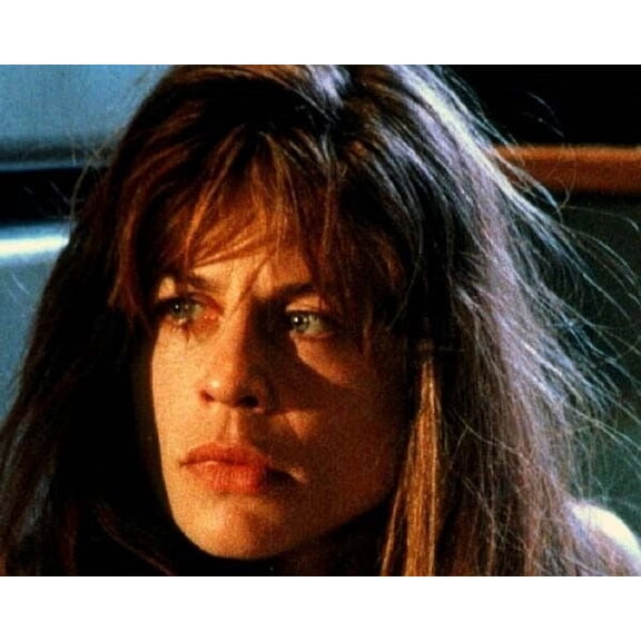 Linda Hamilton close-up as Sarah Connor Terminator 2 Judgment Day 16x20 poster