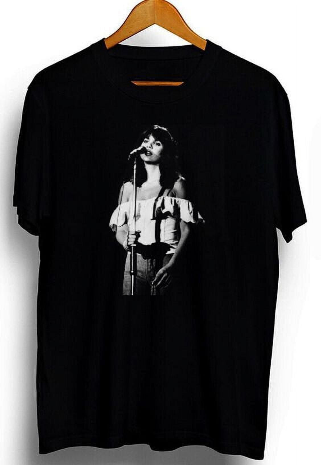 Linda Ronstadt 1977 Simple Dreams Concer Memories Classic T-Shirt ... Linda Ronstadt Continues to Use Her Platform as a Voice for the People: A Look into Her Ongoing Activism Linda Ronstadt 1977 Simple Dreams Concer Memories Classic T-Shirt ...