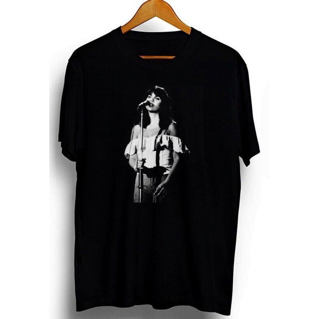 Linda Ronstadt 1977 Simple Dreams Concer Memories Classic T-Shirt ... Linda Ronstadt Linda Ronstadt 1977 Simple Dreams Concer Memories Classic T-Shirt ...