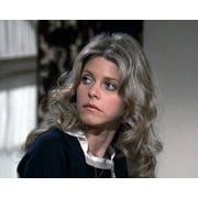 Lindsay Wagner looks over her shoulder as The Bionic Woman 8x10 inch photo