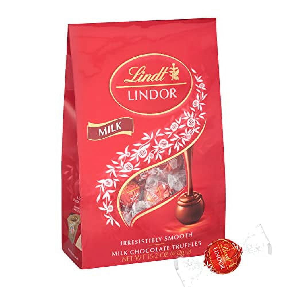 Lindt LINDOR Milk Chocolate Candy Truffles with Smooth, Melting Truffle