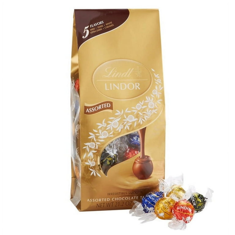 LINDORES　2本セット Lindt Lindor Assorted Chocolate Truffles - 21.2 oz - Walmart.com