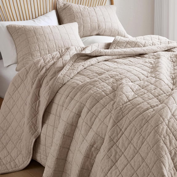 Linen Blend Quilt Queen Size Box-Stitch Coverlet with Cotton Backing