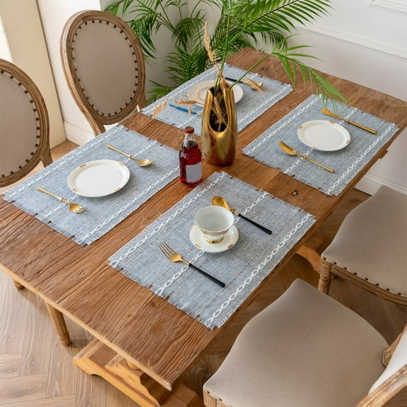 Linen Placemat with Tassel Edge, Thick Table Mat for Dining and Insulation, Beautiful and Practical Table Setting for Daily Use and Parties(Blue)