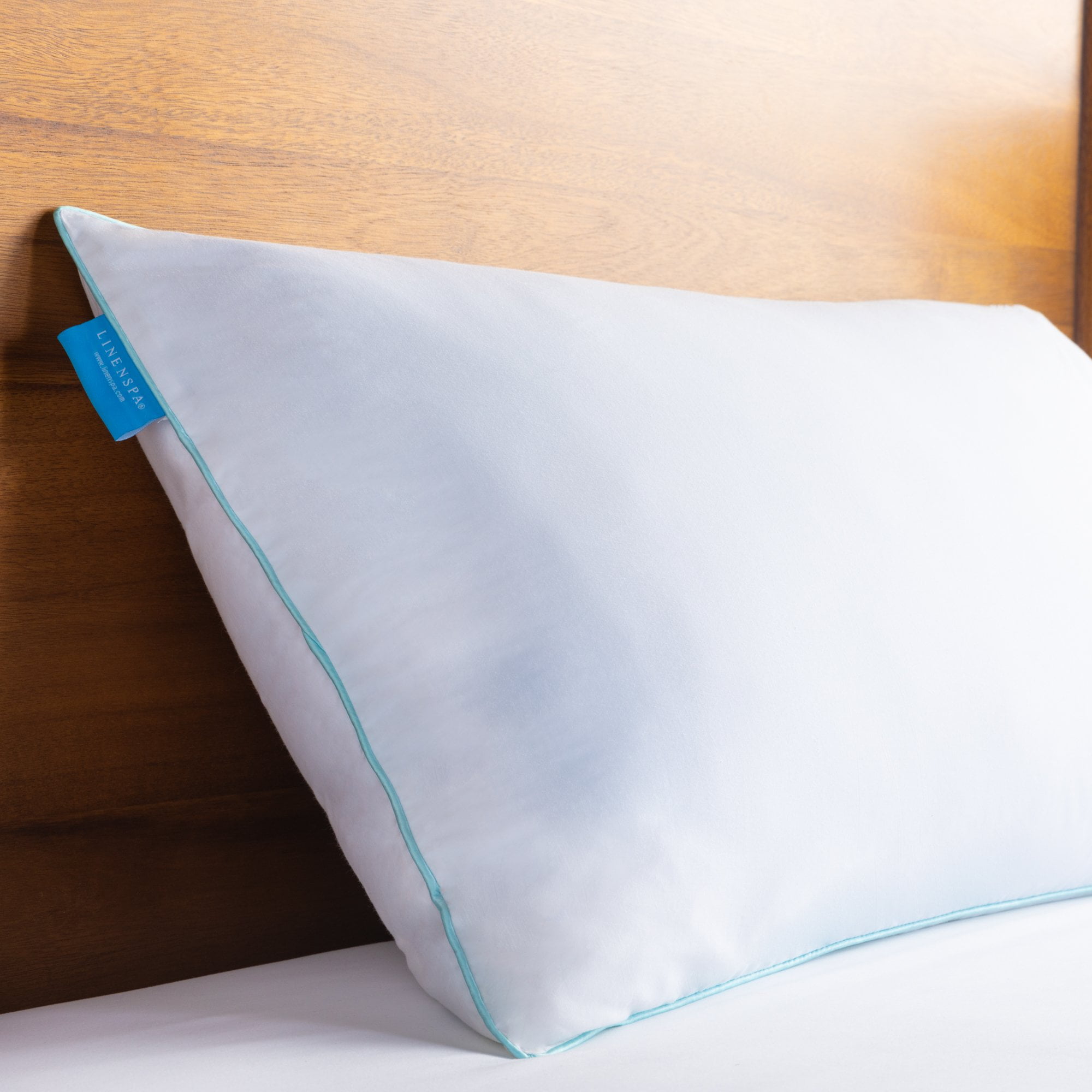 Linenspa Essentials Encased Shredded Memory Foam Pillow, Queen