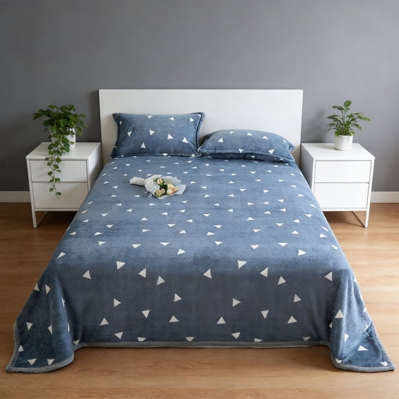 Linnome 60x80 Inches Cloud Velvet Plush Blanket Ultra Soft for Bed Couch All Season Warmth Lightweight hine Washable Various Colors