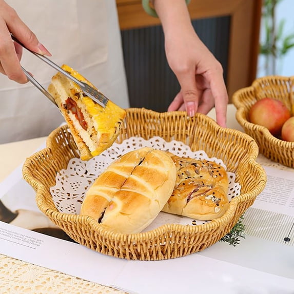 Linnome Hand Woven Rattan Look Fruit Basket Scalloped Edge Decorative Snack Tray Woven Storage Bowl for Coffee Table Fruit Pastry Dessert Display
