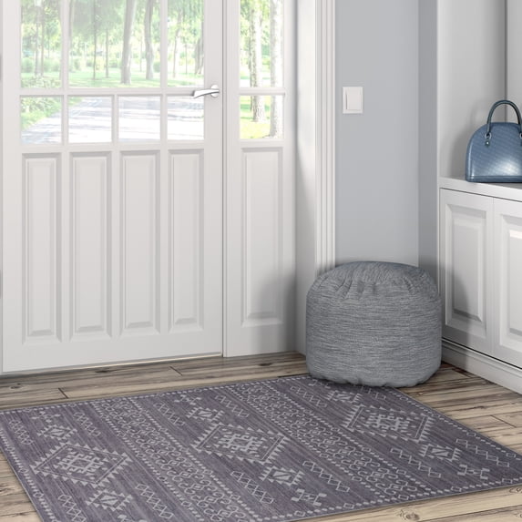 Contemporary Home Living 3' x 5' Southwest Geometric Diamond Area Throw Rug - Gray and Cream