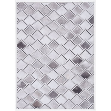 Linon Laredo Fortin Woven Polyester 5'x7' Rug in Gray