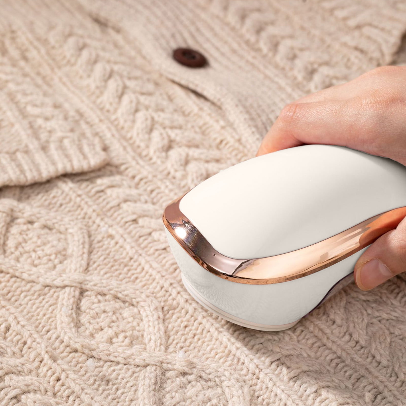 Lint Remover and Fabric Shaver Rechargeable, Lint Shaver for Clothes