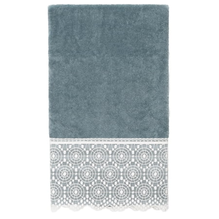 Linum Home Textiles 100% Turkish Cotton Arian Cream Lace Embellished Bath Towel