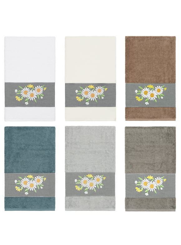 Linum Home Textiles 100% Turkish Cotton Daisy Embellished Bath Towel